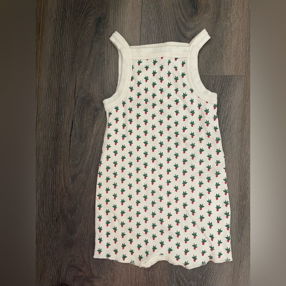 Fin and Vince Romper size 4/5